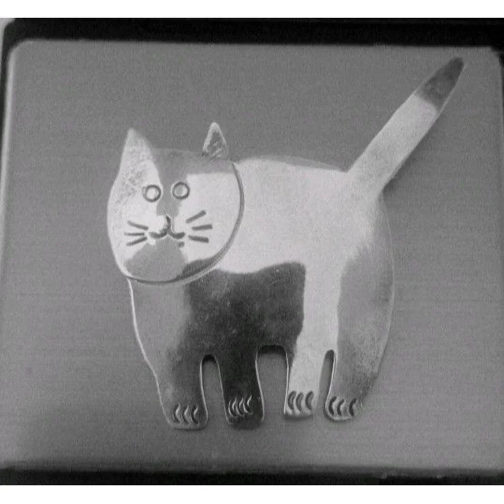 Vintage 925 Sterling Silver 9.2 Grams Cat Design Brooch Pin 1 5/8